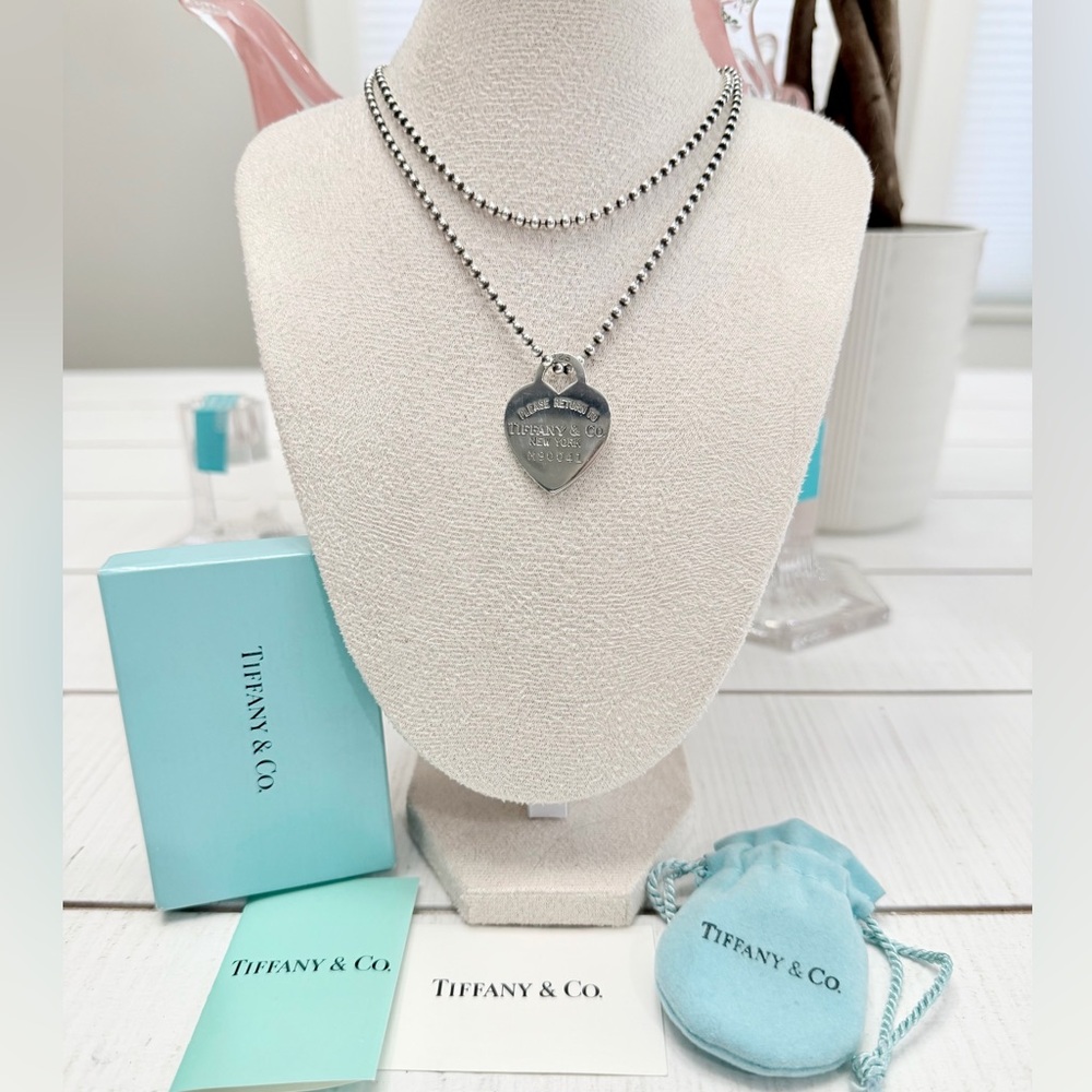 Tiffany & Co. Silver Large Heart Tag Long Beaded Chain Necklace
34” - Picture 10 of 11